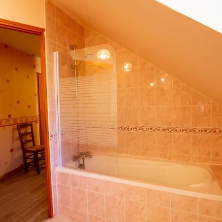 Chambres Et Table D'Hotes - Domaine De Bardenat Marquay Exterior photo